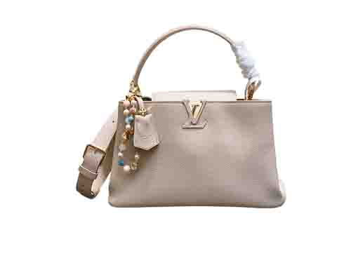 Louis Vuitton Capucines 