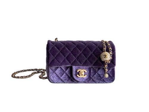 Chanel Velvet Diamond Ba
